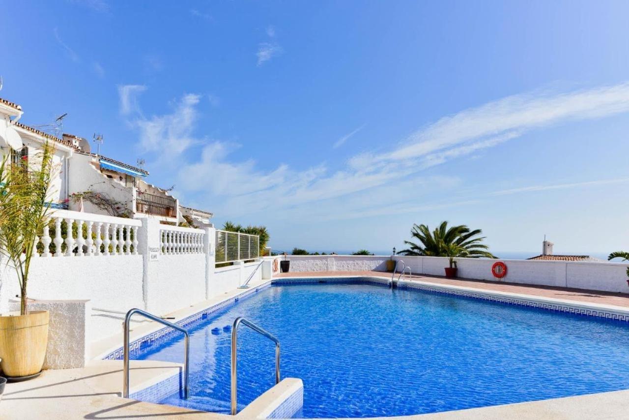 Casa Yaya Nerja Daire Dış mekan fotoğraf